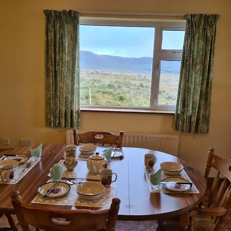 Holiday home Tigh Mhartin Glentrasna